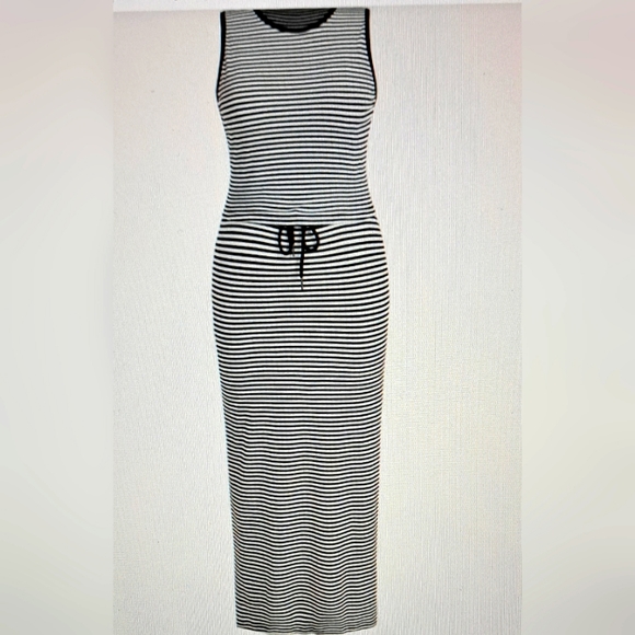 NEW Shein Curve EZWear Striped Print Crop Top and skirt - Picture 1 of 2